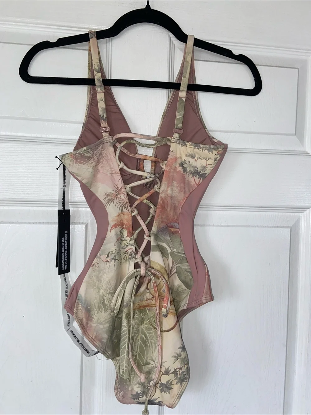 NWT Ta3 Contour Cheeky One-Piece Swimsuit in Contour Monkey Rose Size XS